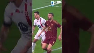 Roma-Monza, Cristante chiude la partita con un gran colpo di testa: torsione no-look e gol del 4-0