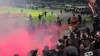Esplode il settore Quando è gol (90+¹¹) : Ultras Ascoli in trasferta contro Arezzo , 30/03/2026